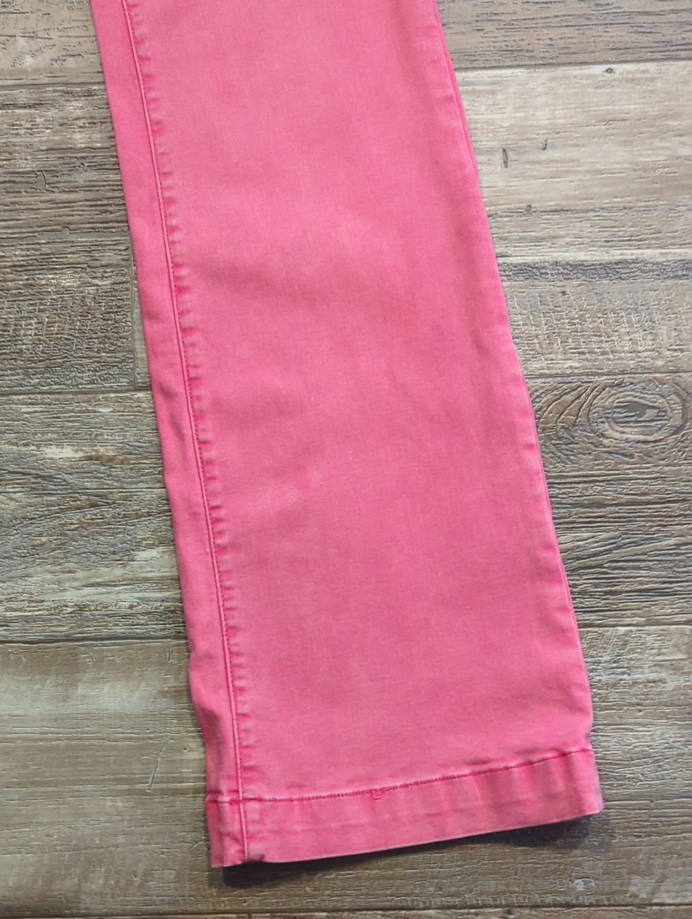 RANCH DRESS'N Fallon Taylor Signature "Retro Pink" washed trouser jeans S (2-4) - Picture 6 of 16
